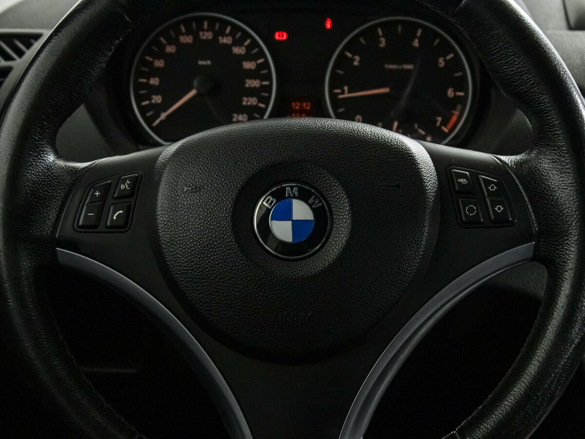 Купить BMW 1 серии с пробегом. Фото: #7