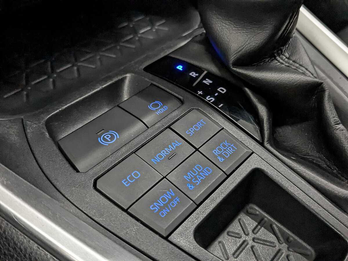 Купить Toyota RAV4 с пробегом. Фото: #20