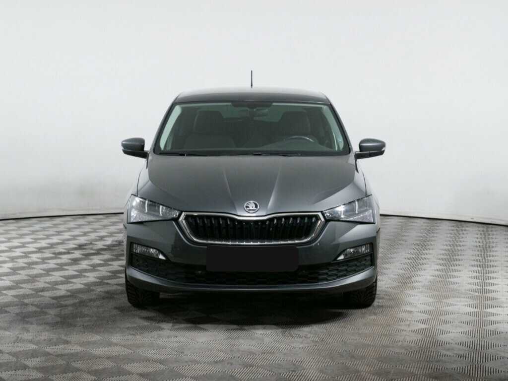 Купить Skoda Rapid с пробегом. Фото: #1