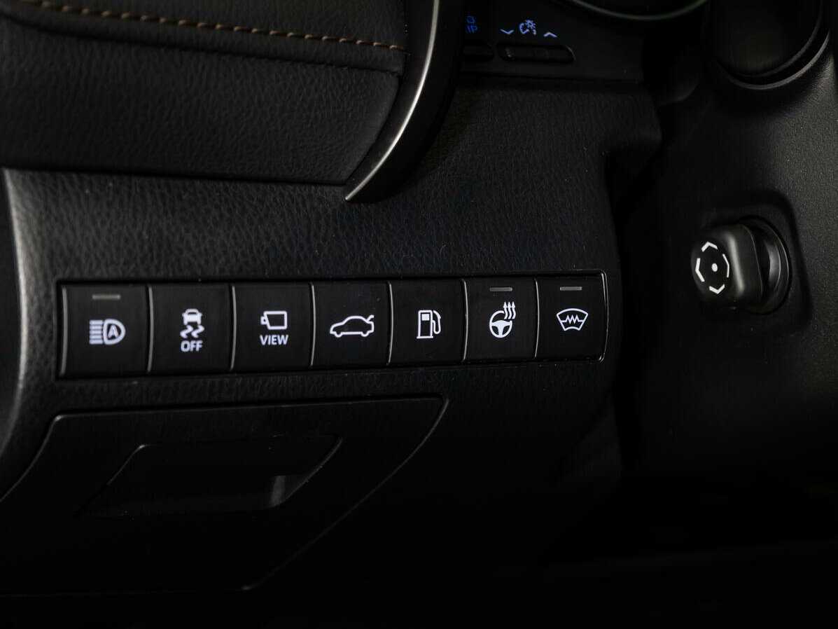 Купить Toyota Camry с пробегом. Фото: #23