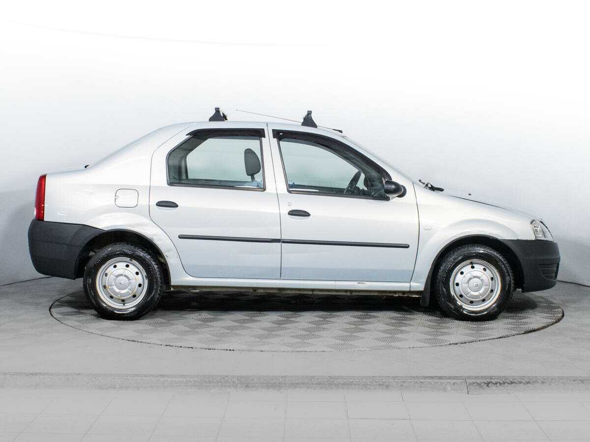 Купить Renault Logan с пробегом. Фото: #3