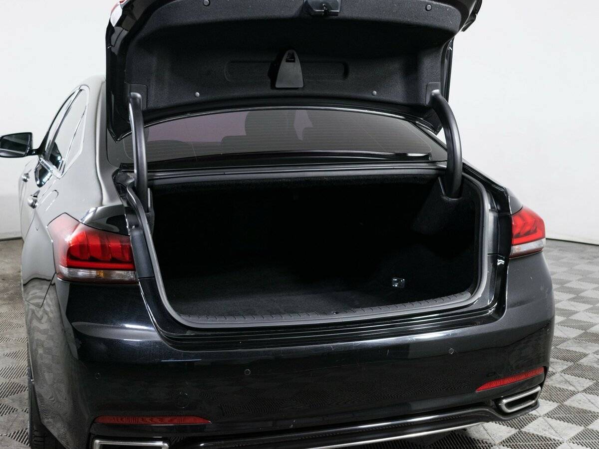 Купить Genesis G80 с пробегом. Фото: #8
