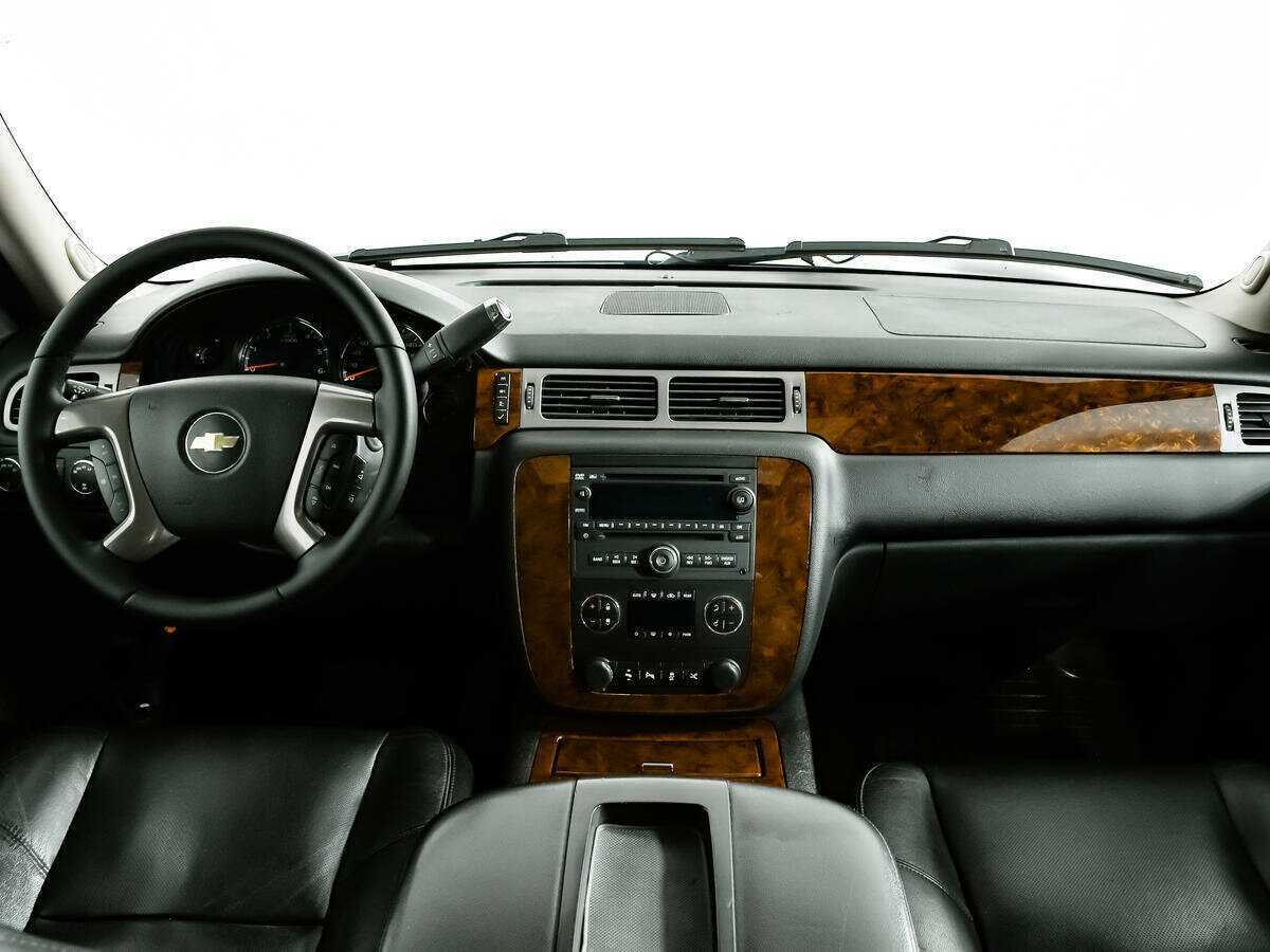Купить Chevrolet Tahoe с пробегом. Фото: #8