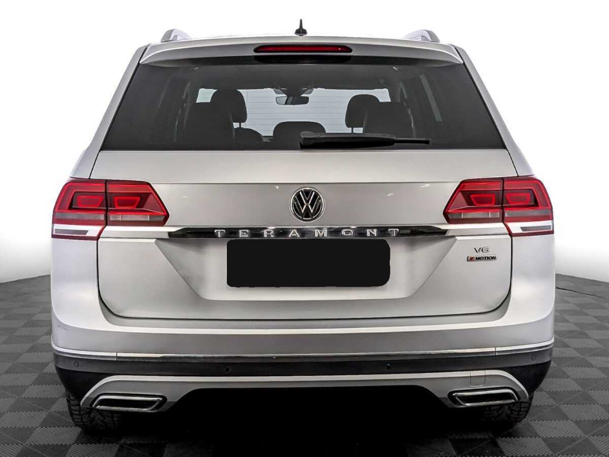 Купить Volkswagen Teramont с пробегом. Фото: #5