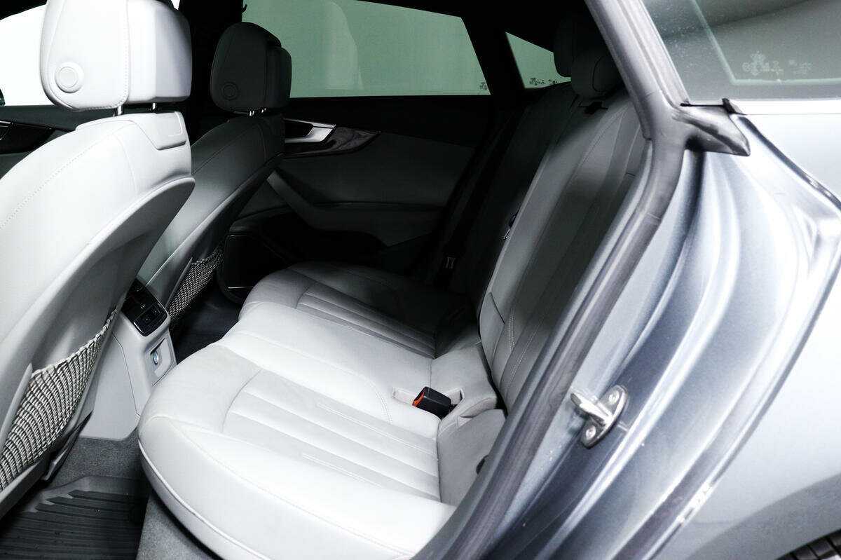 Купить Audi A5 с пробегом. Фото: #11