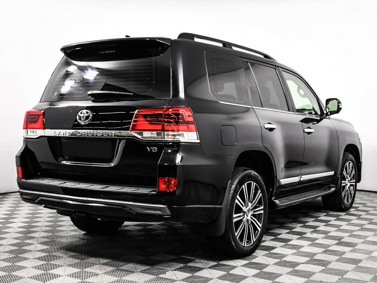 Купить Toyota Land Cruiser с пробегом. Фото: #4