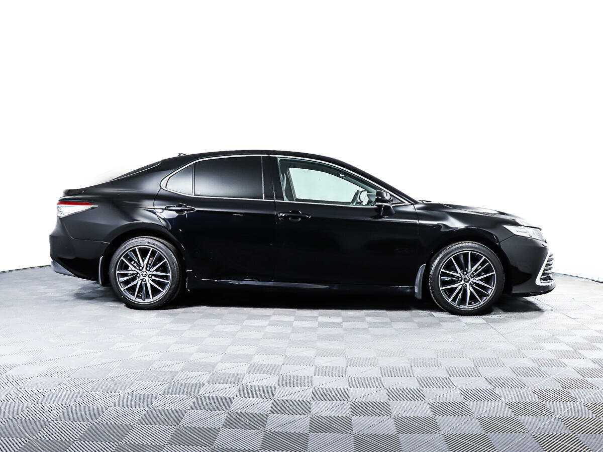 Купить Toyota Camry с пробегом. Фото: #3