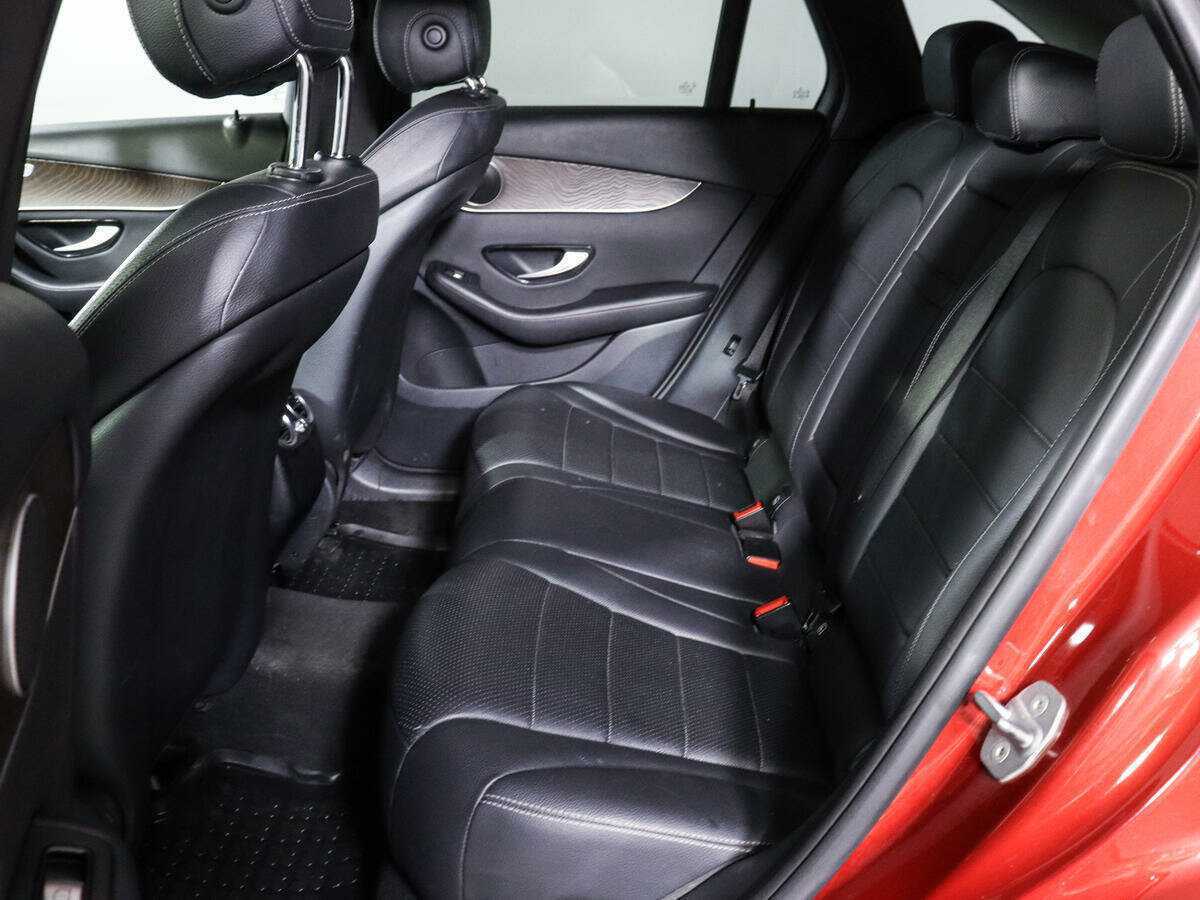 Купить Mercedes-Benz GLC с пробегом. Фото: #7