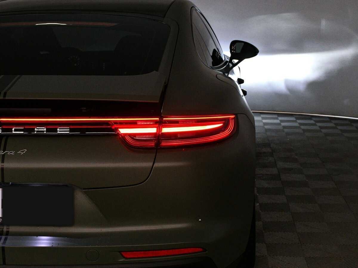 Купить Porsche Panamera с пробегом. Фото: #17