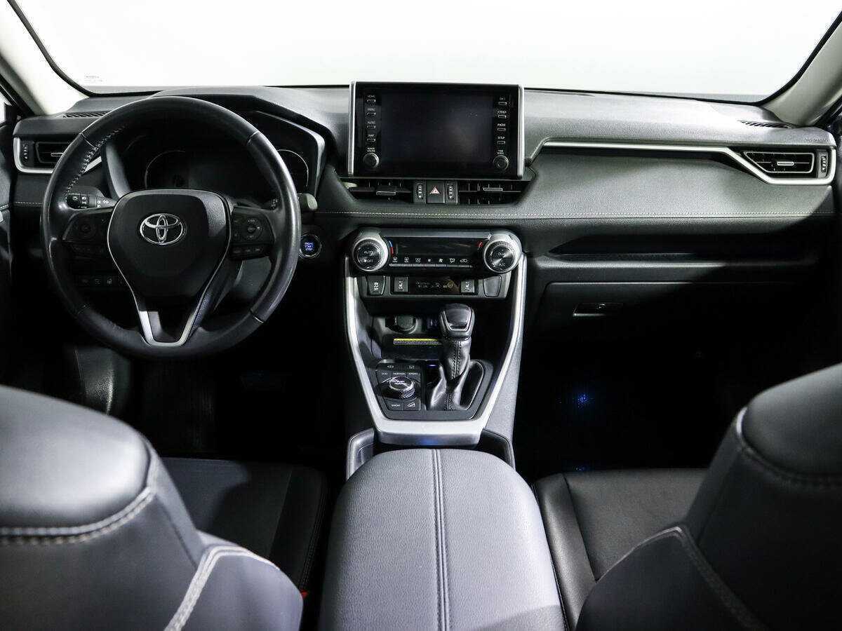 Купить Toyota RAV4 с пробегом. Фото: #11