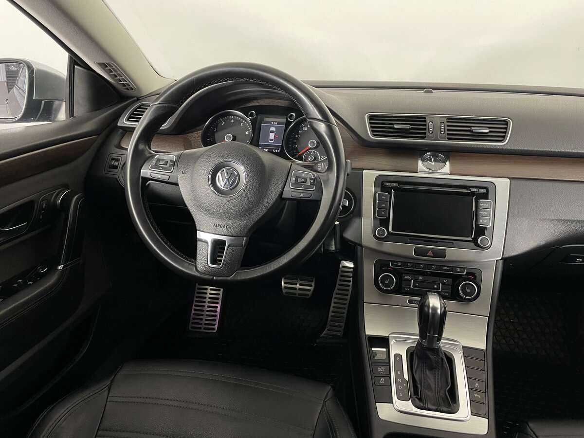 Купить Volkswagen Passat CC с пробегом. Фото: #10