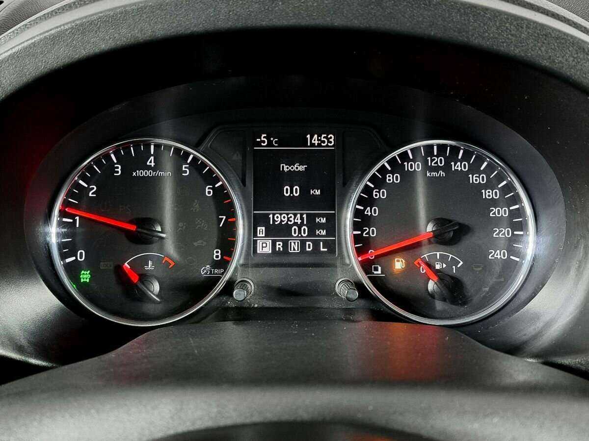 Купить Nissan X-Trail с пробегом. Фото: #8