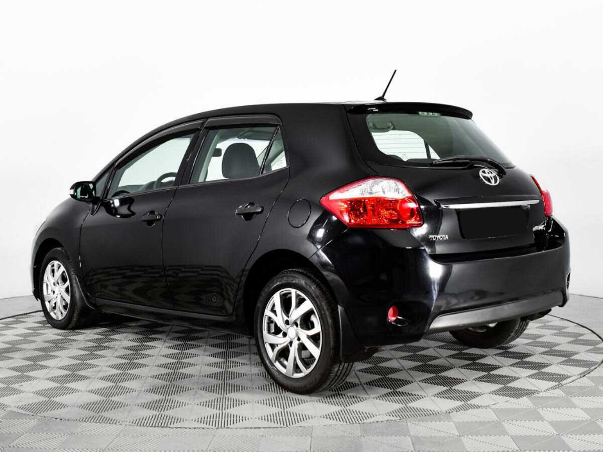Купить Toyota Auris с пробегом. Фото: #6