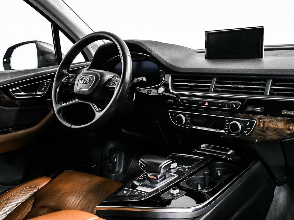 Купить Audi Q7 с пробегом. Фото: #8