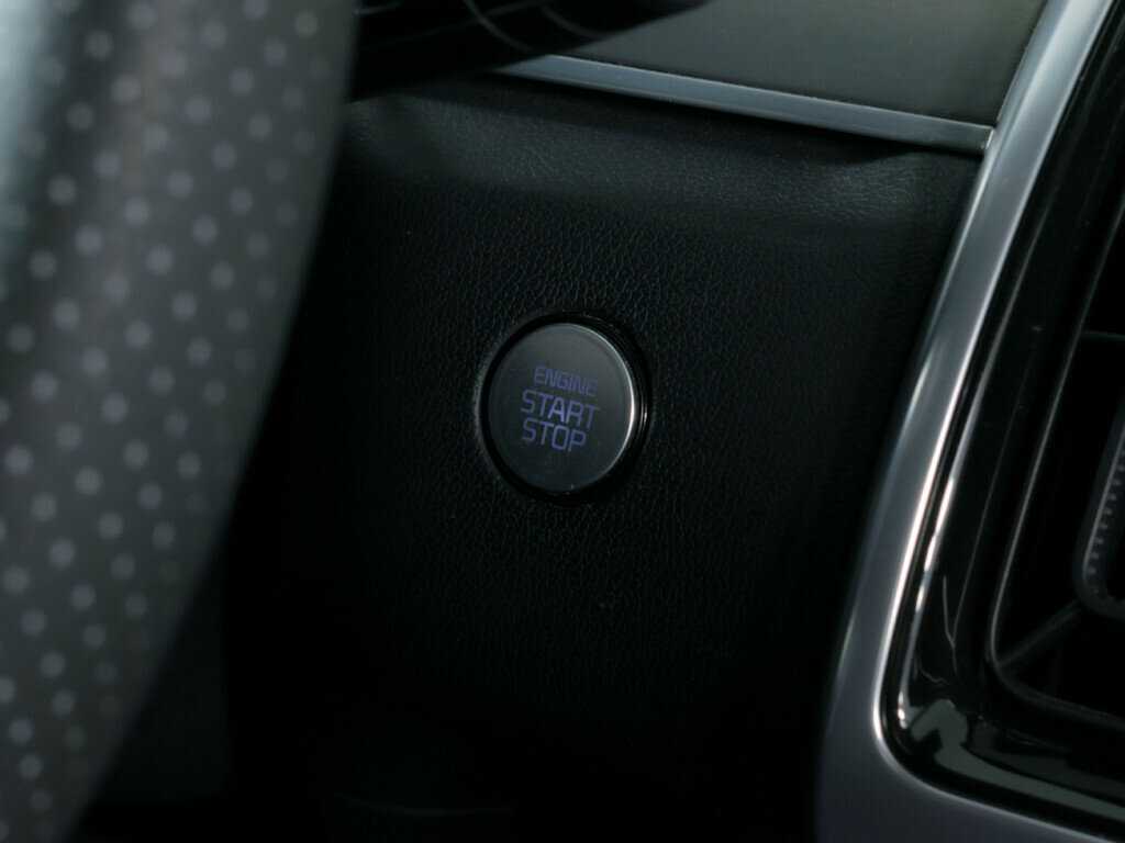 Купить Kia Sorento с пробегом. Фото: #13
