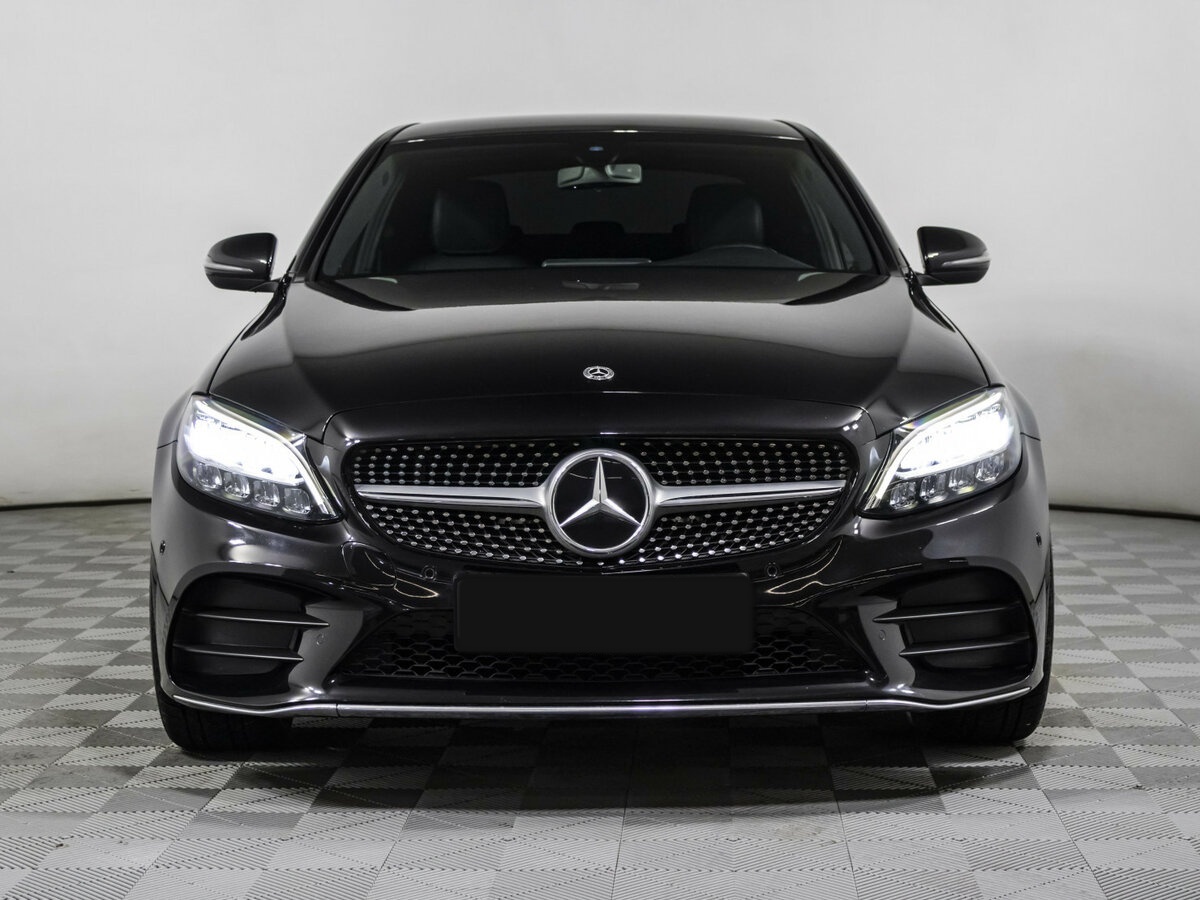 Купить Mercedes-Benz C-Класс с пробегом. Фото: #1