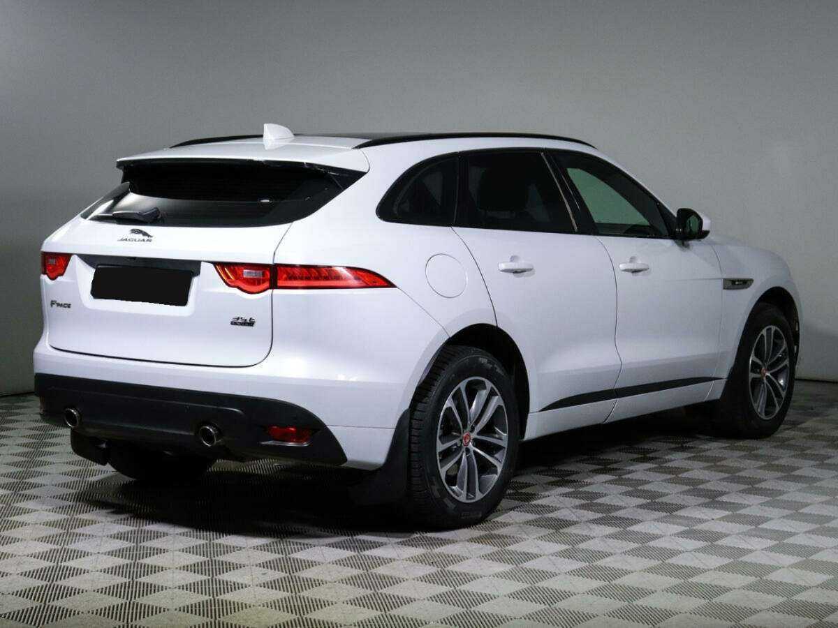 Купить Jaguar F-Pace с пробегом. Фото: #4
