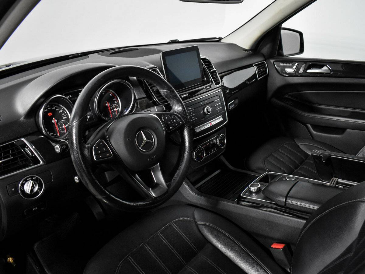 Купить Mercedes-Benz GLE с пробегом. Фото: #8