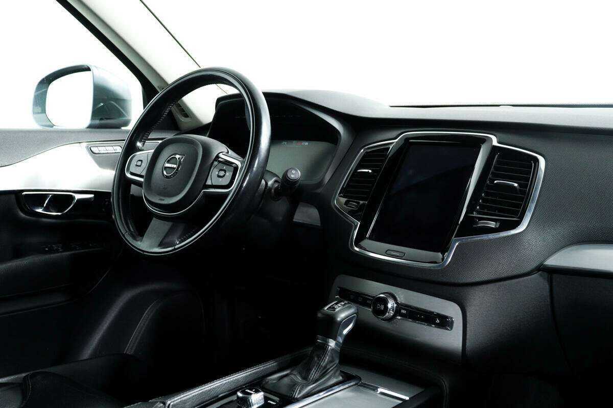 Купить Volvo XC90 с пробегом. Фото: #8