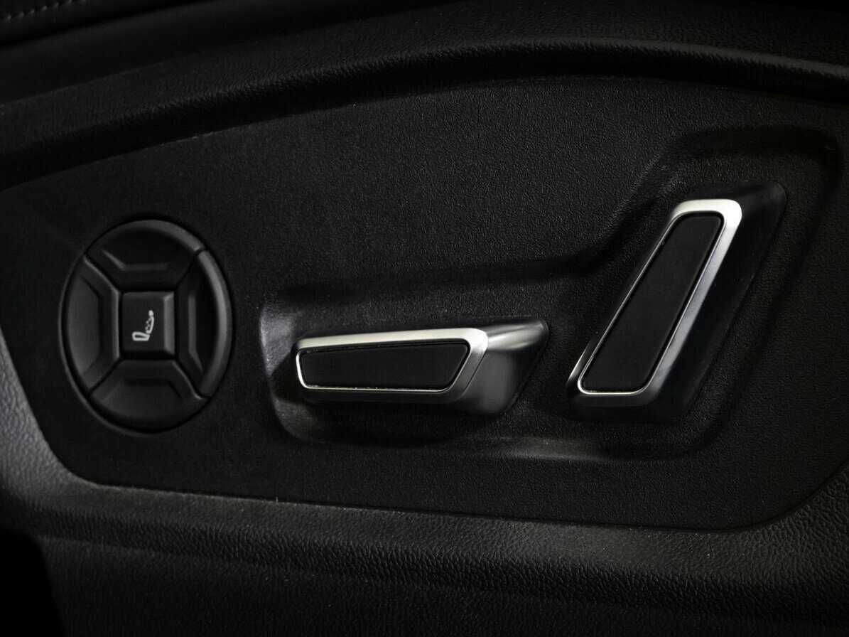 Купить Audi Q8 с пробегом. Фото: #19