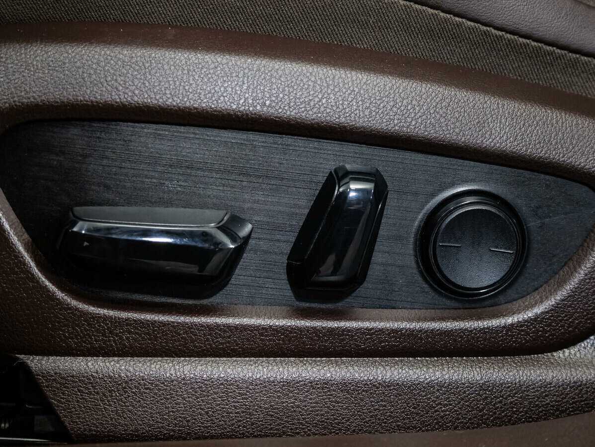 Купить Lexus ES с пробегом. Фото: #20