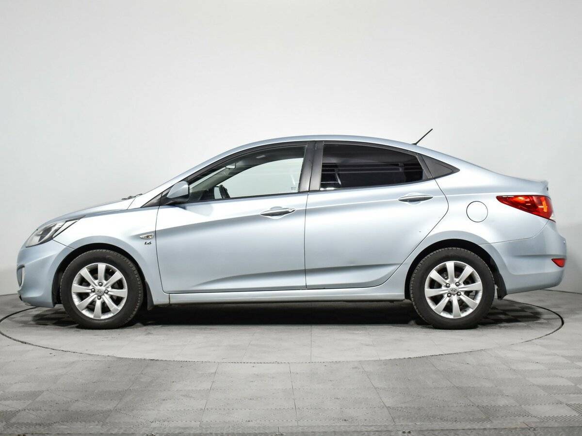 Купить Hyundai Solaris с пробегом. Фото: #7