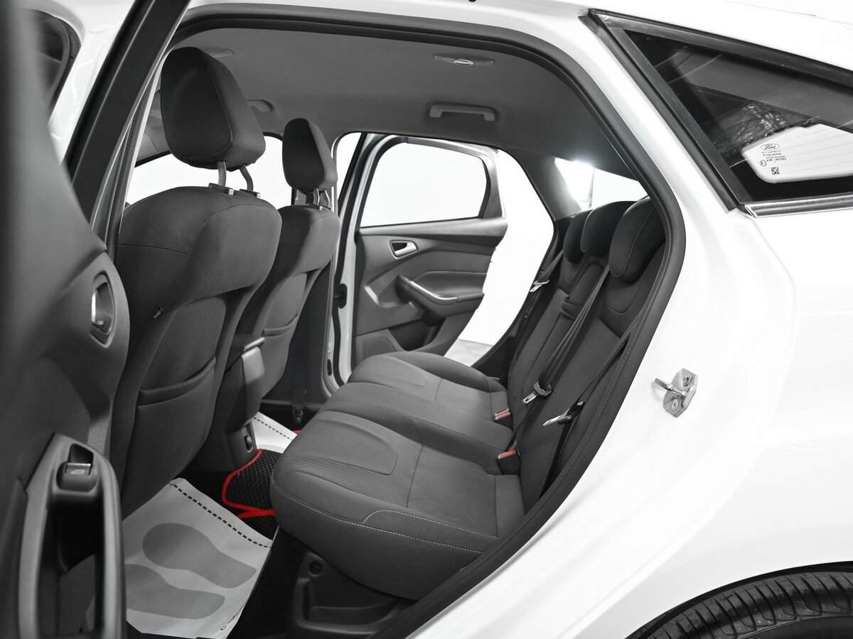 Купить Ford Focus с пробегом. Фото: #12