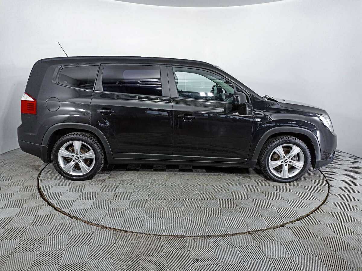 Купить Chevrolet Orlando с пробегом. Фото: #3