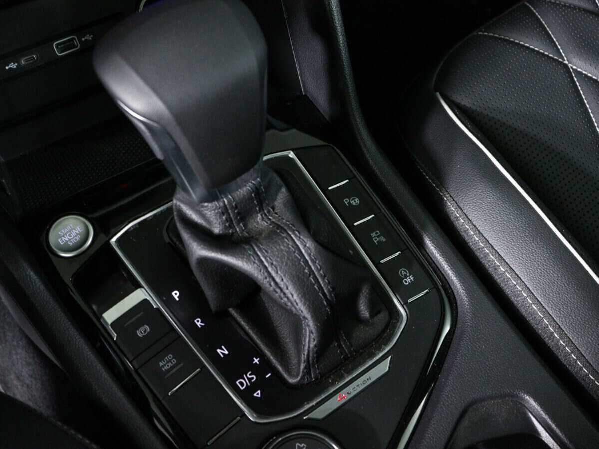Купить Volkswagen Tiguan с пробегом. Фото: #19