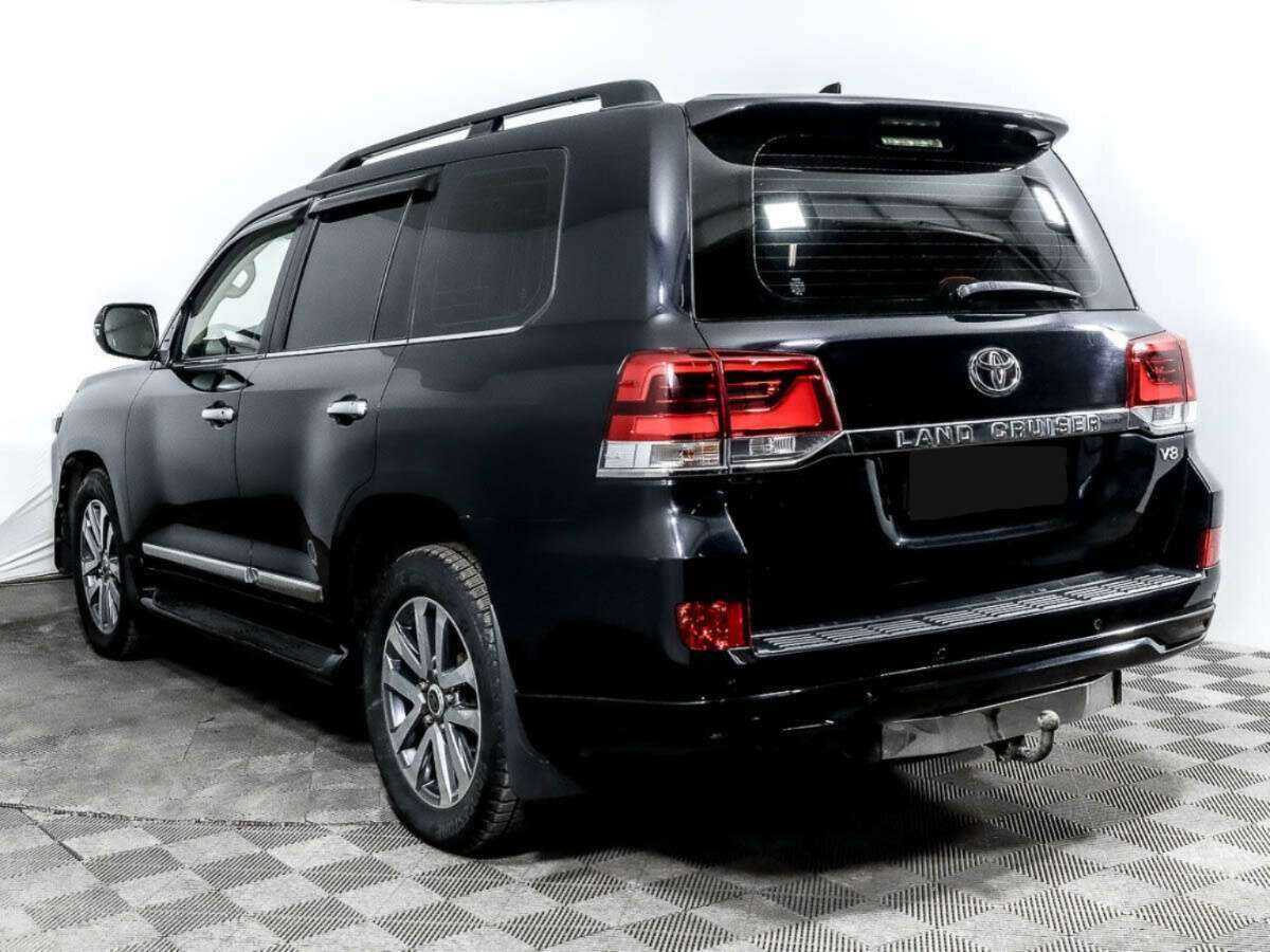 Купить Toyota Land Cruiser с пробегом. Фото: #3