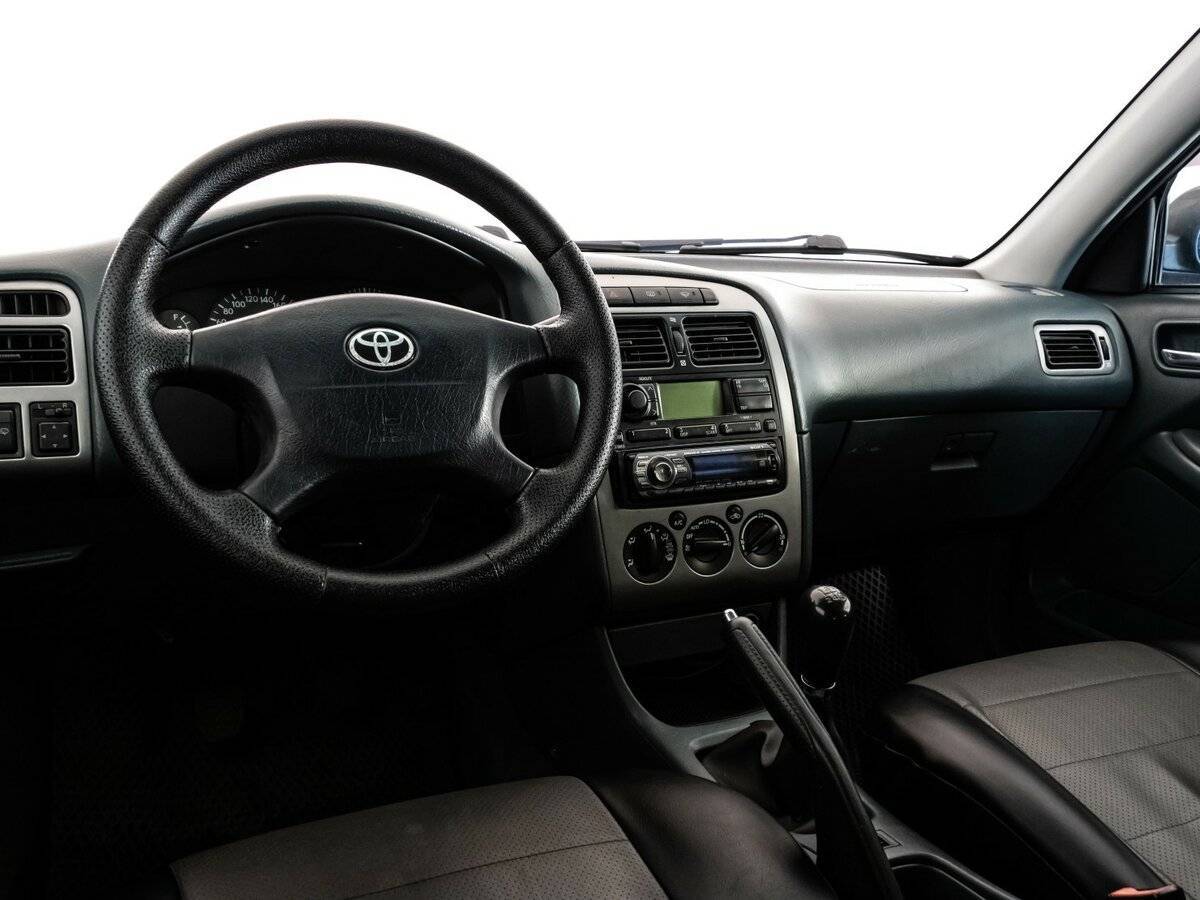 Купить Toyota Avensis с пробегом. Фото: #10