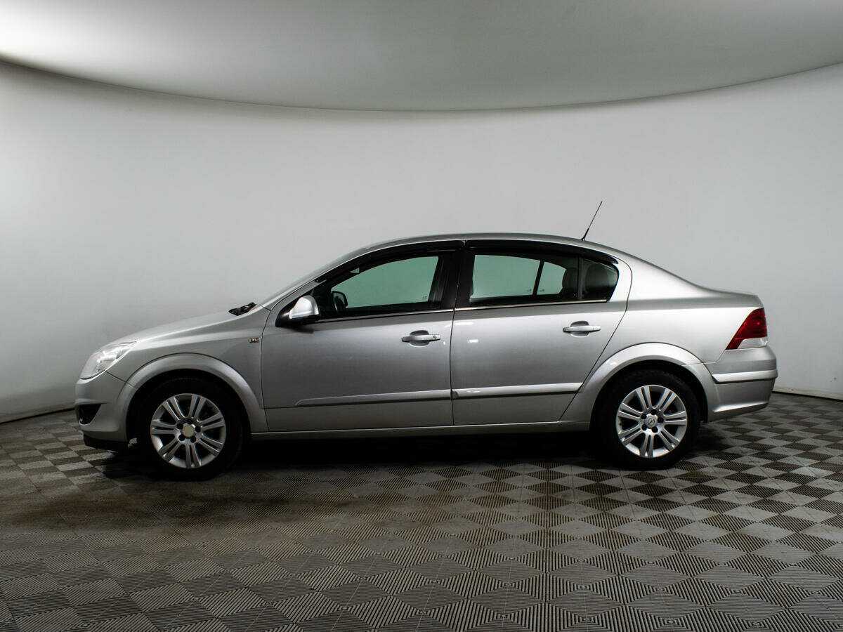 Купить Opel Astra с пробегом. Фото: #7