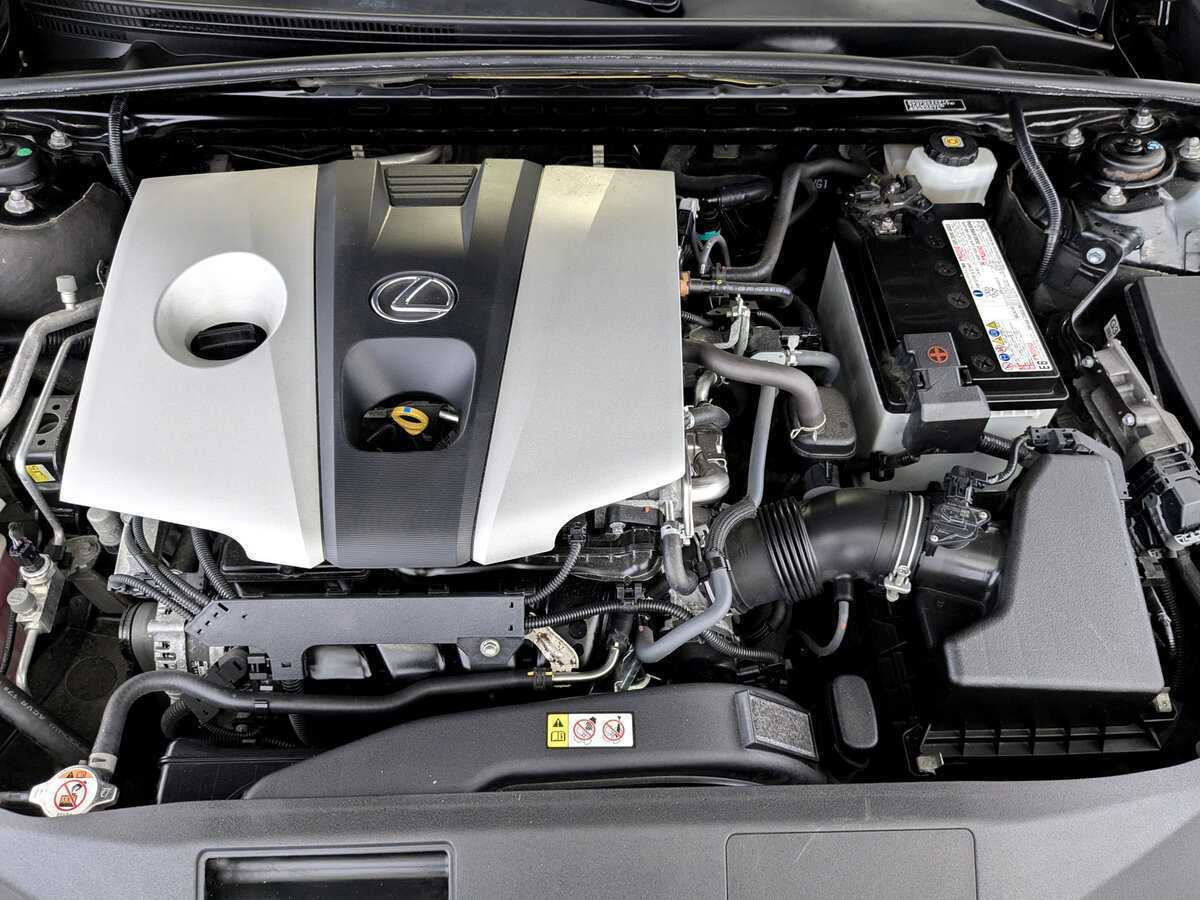 Купить Lexus ES с пробегом. Фото: #8