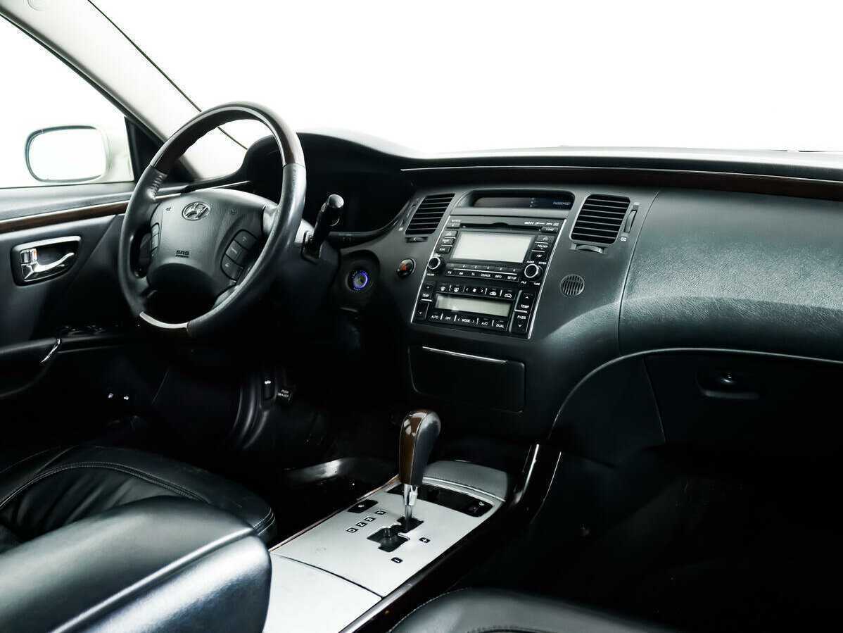 Купить Hyundai Grandeur с пробегом. Фото: #8