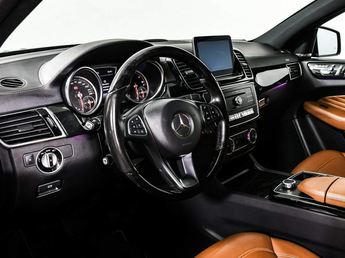 Купить Mercedes-Benz GLE Coupe с пробегом. Фото: #11