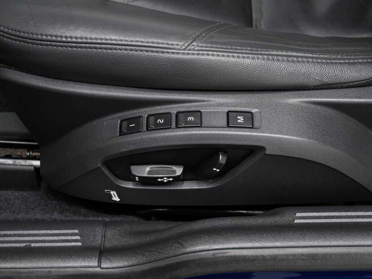 Купить Volvo C30 с пробегом. Фото: #13