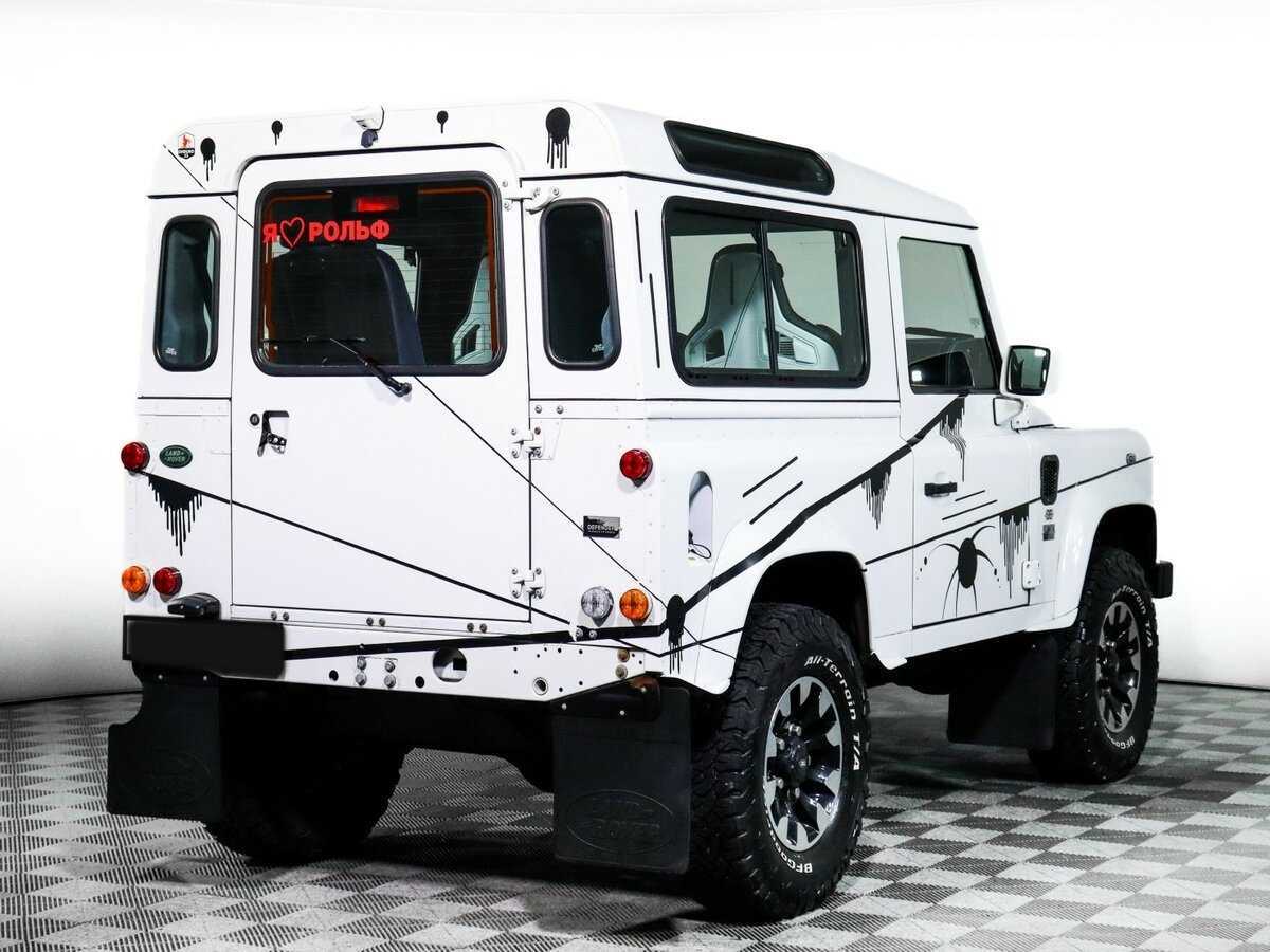 Купить Land Rover Defender с пробегом. Фото: #4