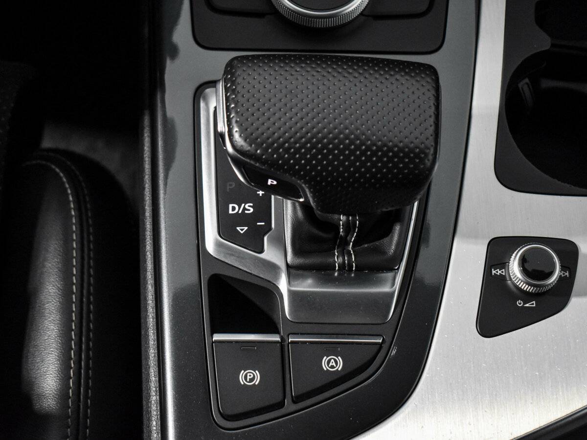 Купить Audi Q7 с пробегом. Фото: #7