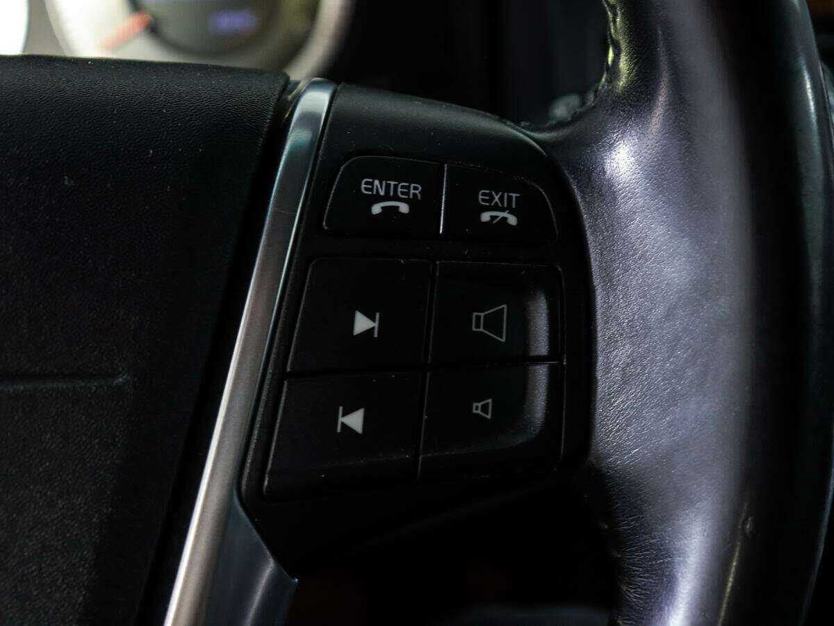Купить Volvo XC70 с пробегом. Фото: #15