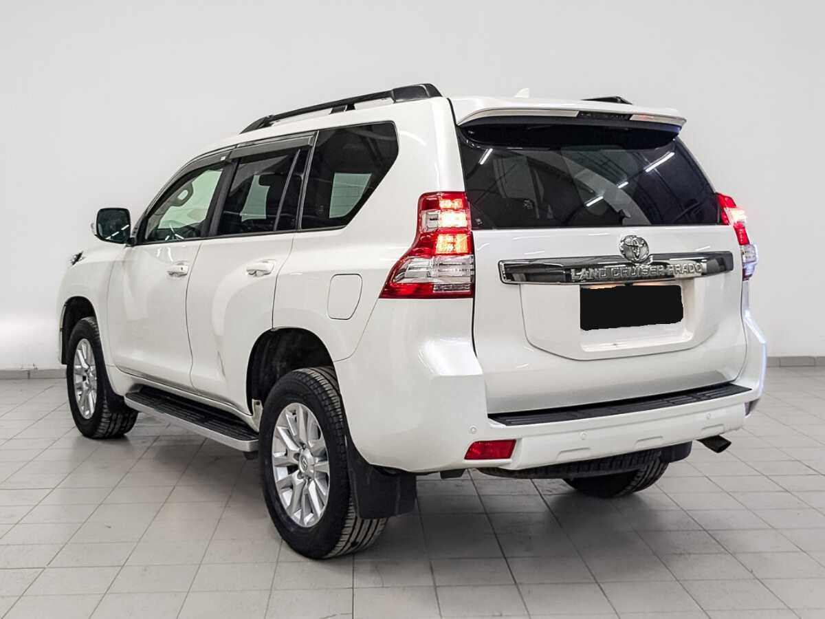 Купить Toyota Land Cruiser Prado с пробегом. Фото: #6