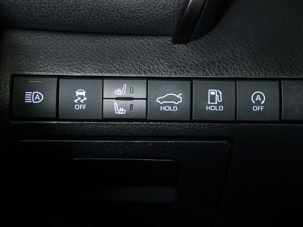Купить Toyota Camry с пробегом. Фото: #15