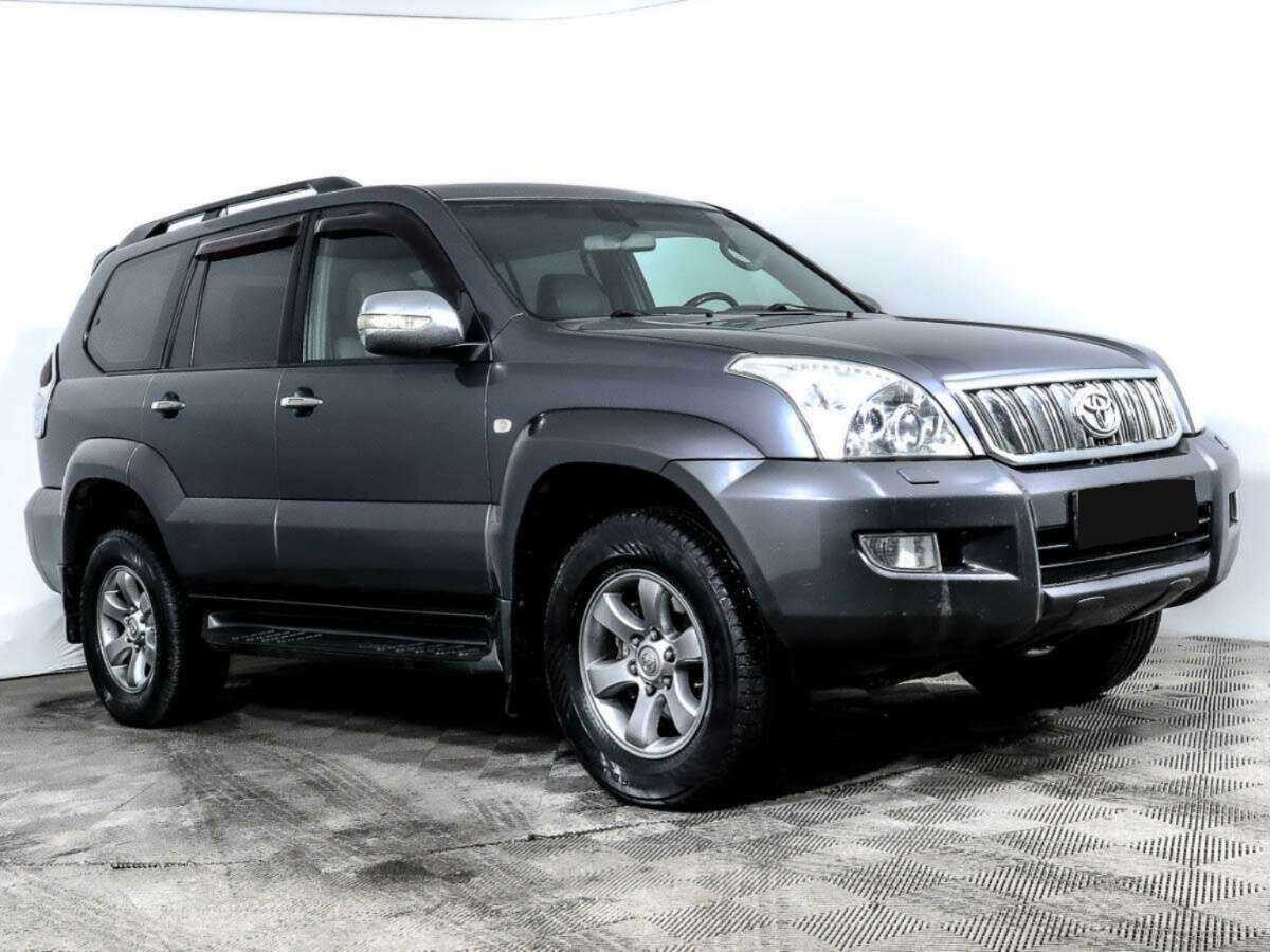 Купить Toyota Land Cruiser Prado с пробегом. Фото: #2