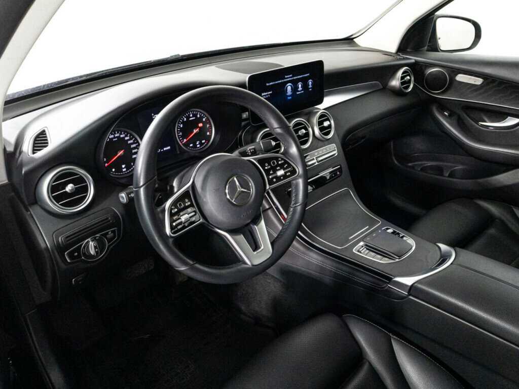 Купить Mercedes-Benz GLC с пробегом. Фото: #10