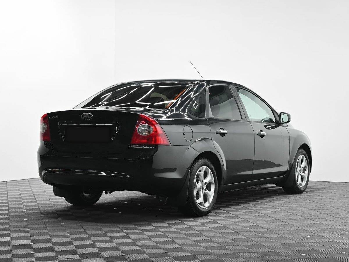Купить Ford Focus с пробегом. Фото: #3