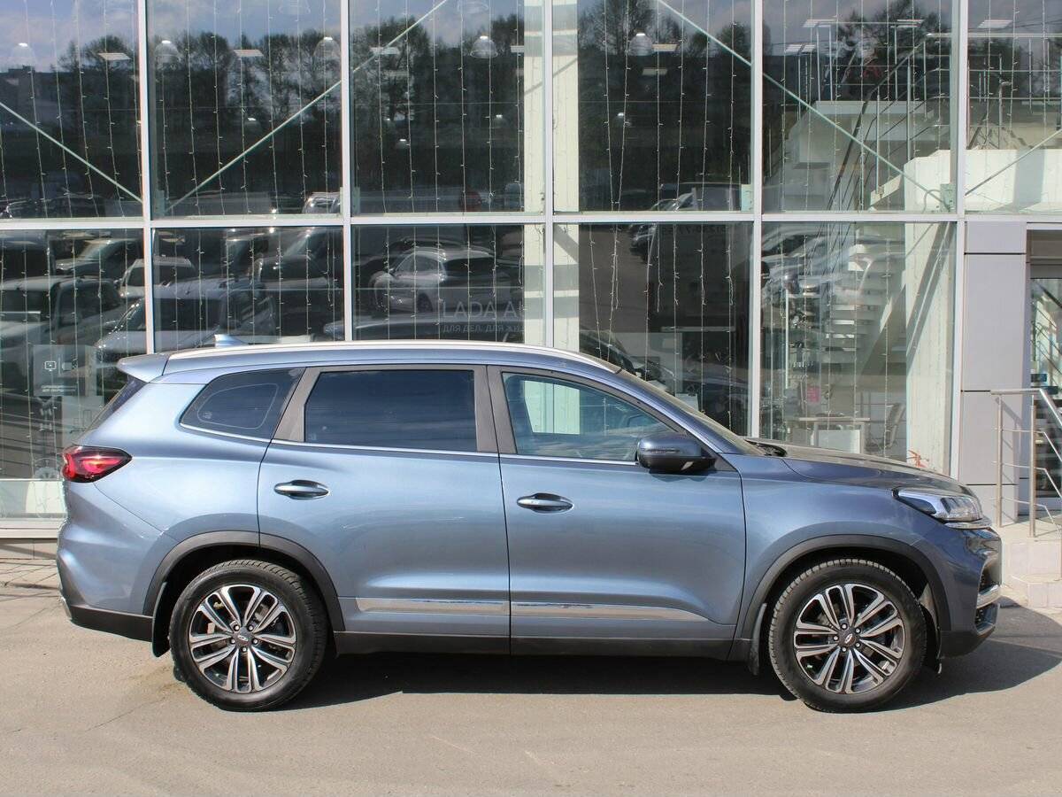 Купить Chery Tiggo 8 с пробегом. Фото: #3