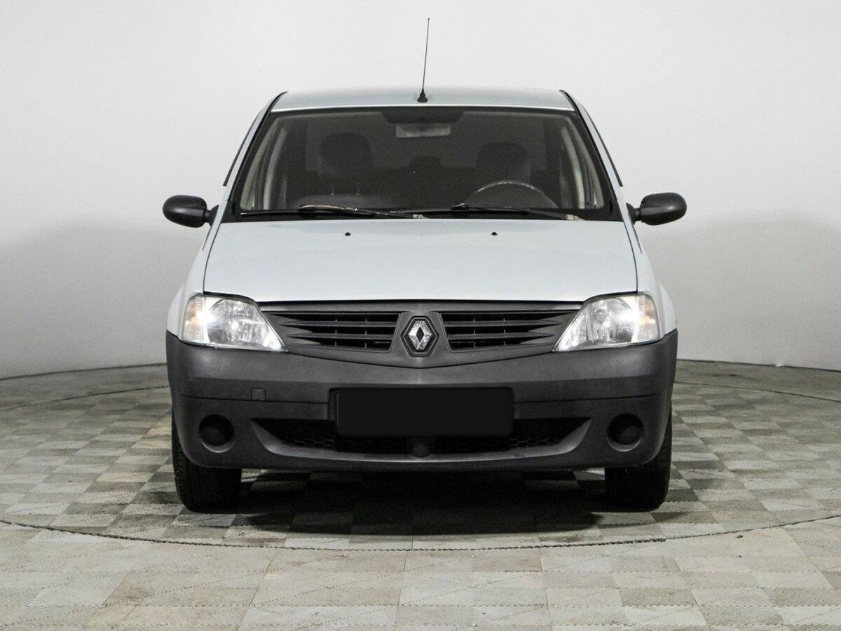 Купить Renault Logan с пробегом. Фото: #1