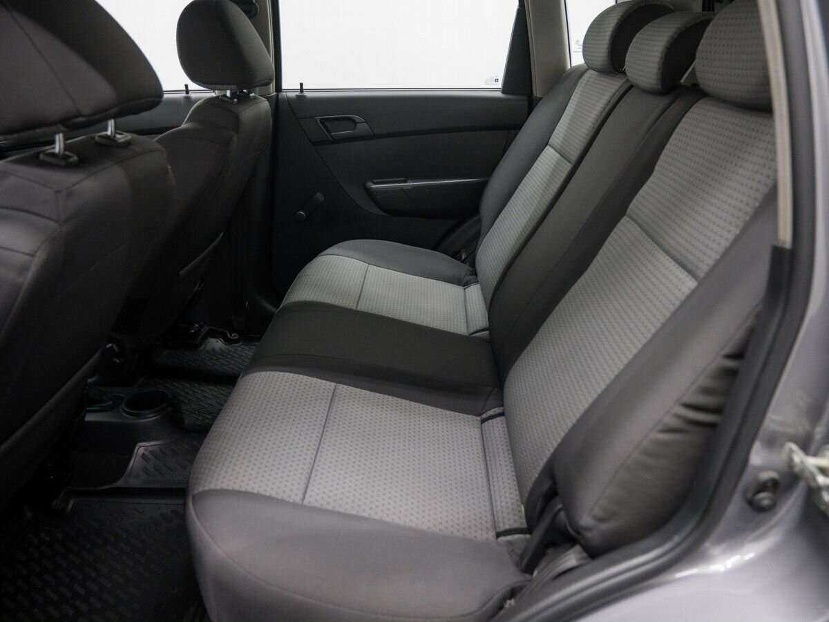 Купить Chevrolet Aveo с пробегом. Фото: #11