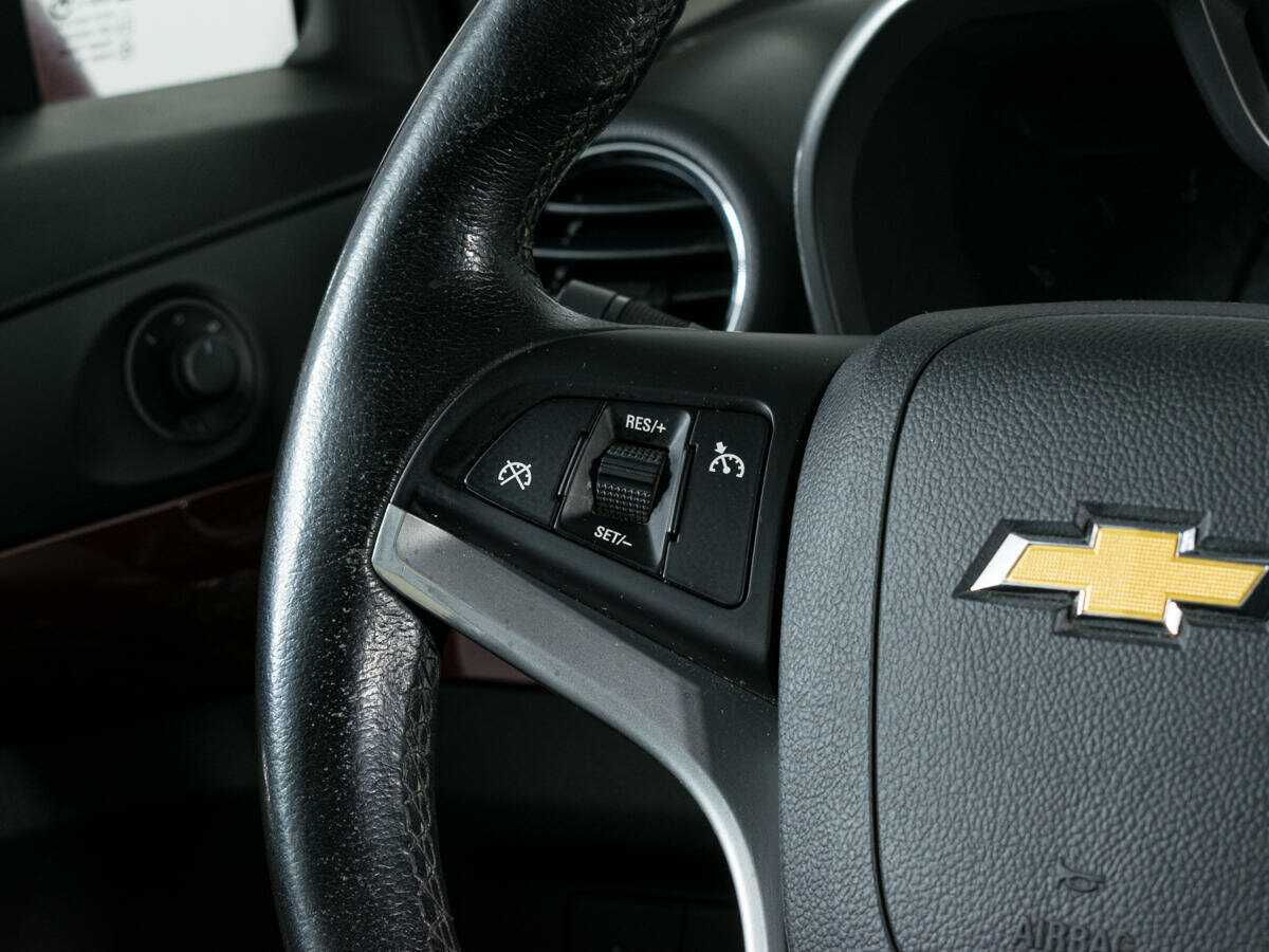 Купить Chevrolet Orlando с пробегом. Фото: #15