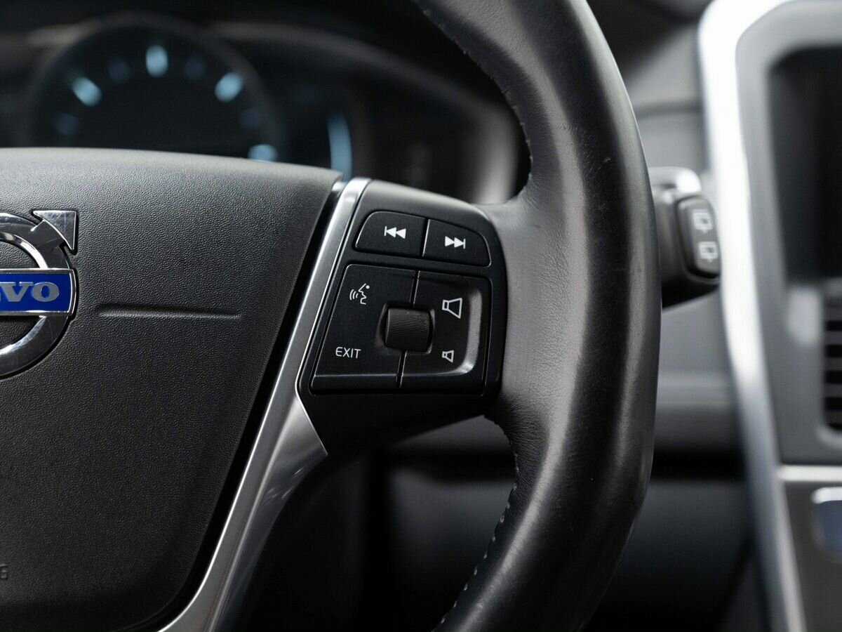 Купить Volvo XC60 с пробегом. Фото: #15