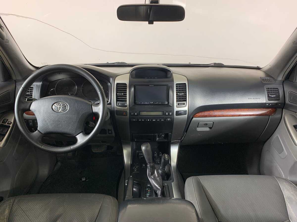 Купить Toyota Land Cruiser Prado с пробегом. Фото: #12
